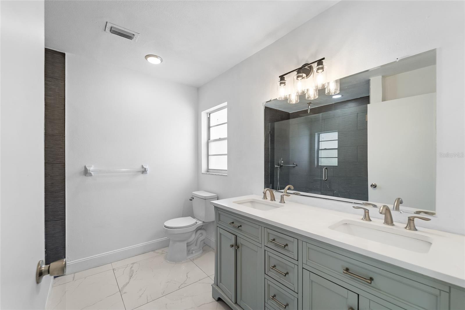 TEMPLE TERRACE HILLS UNIT 2 - Residential