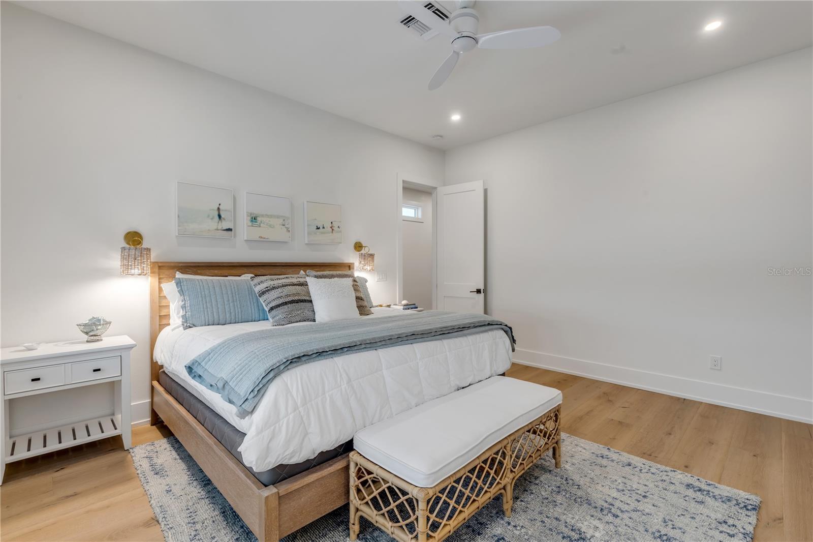 BUENA VISTA SHORES - Residential