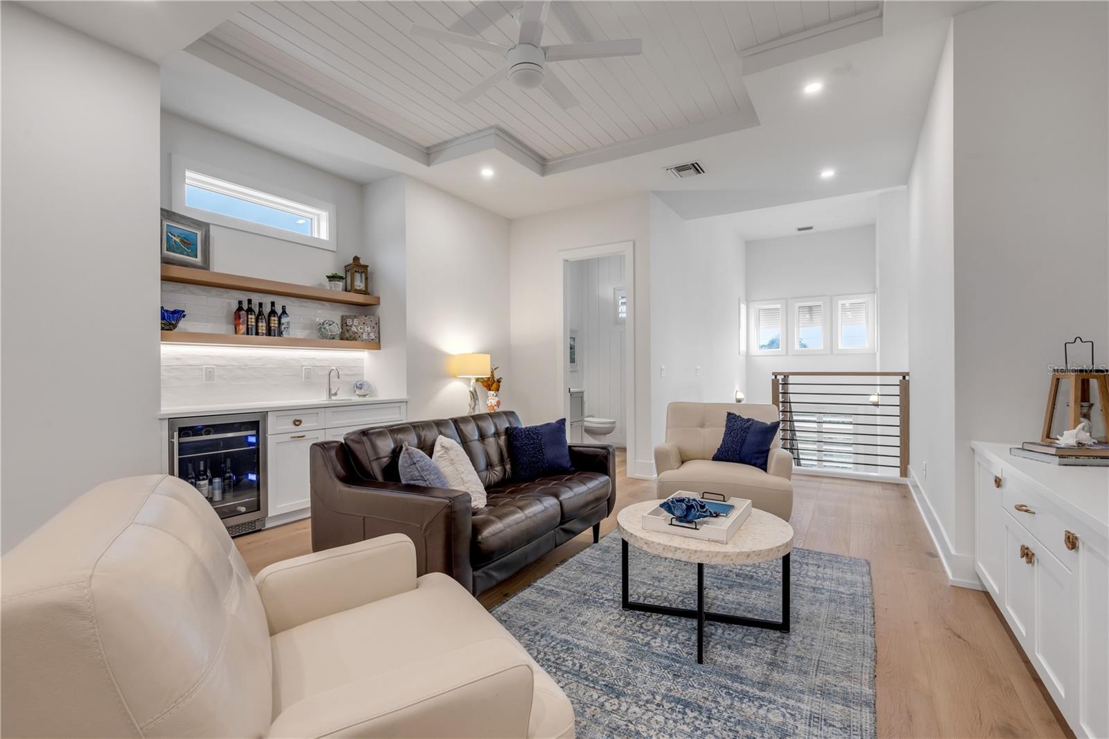 BUENA VISTA SHORES - Residential