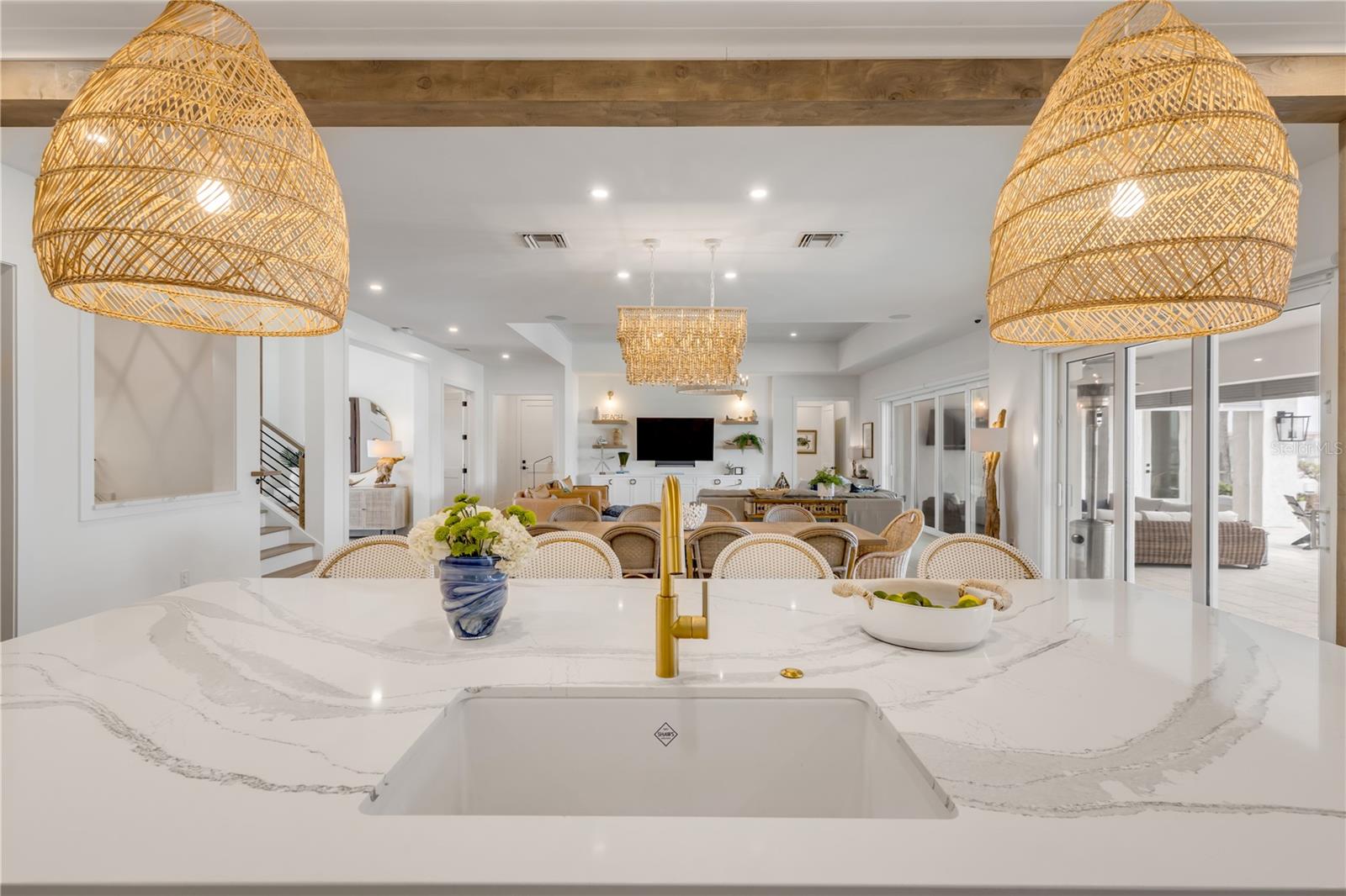 BUENA VISTA SHORES - Residential