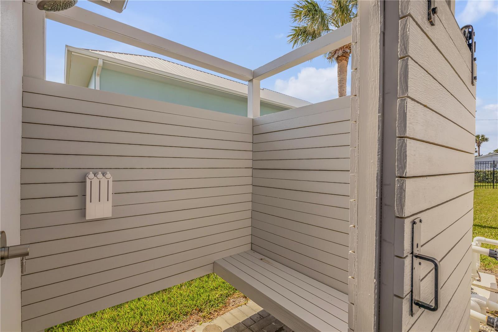 BUENA VISTA SHORES - Residential