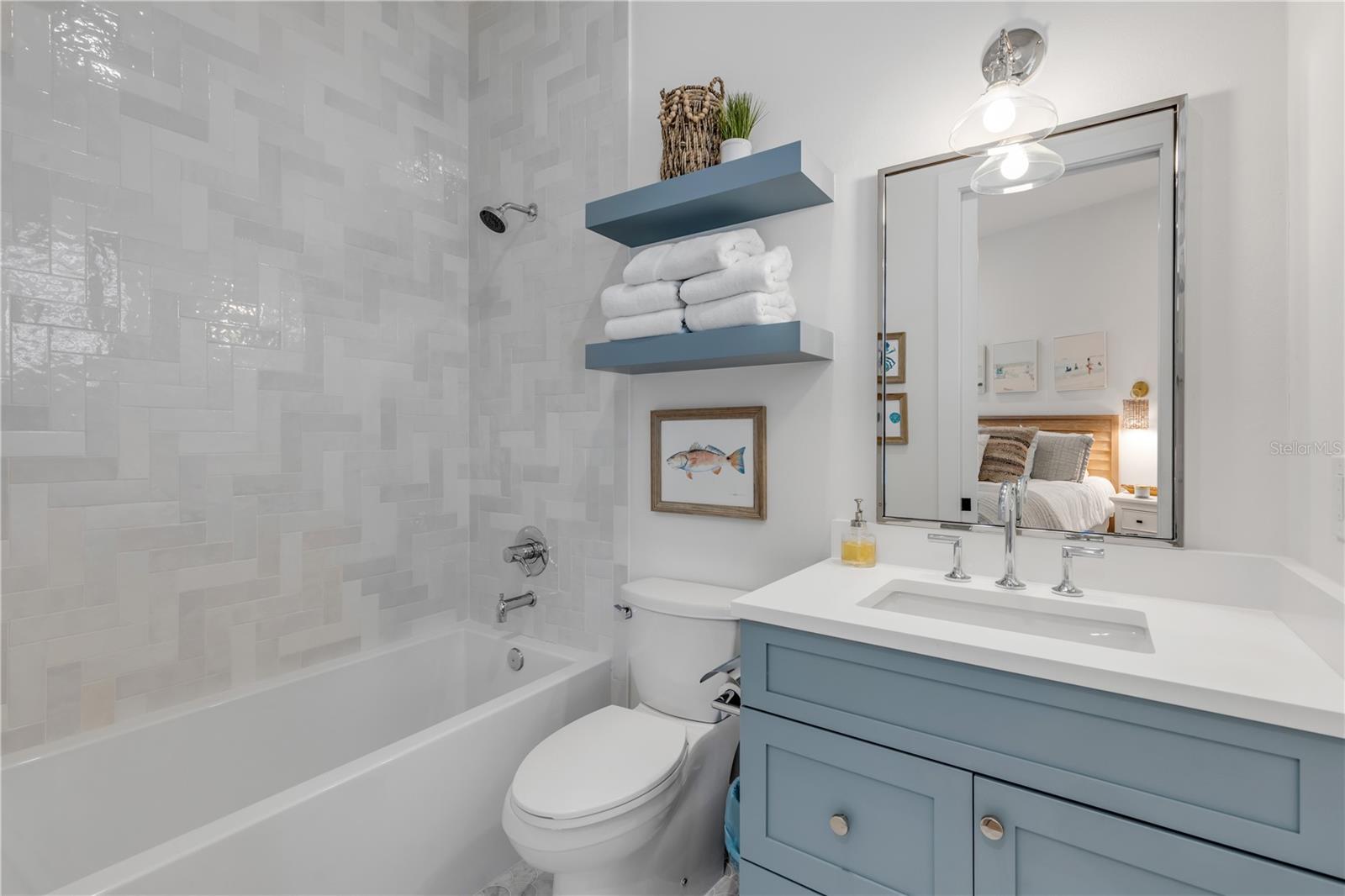 BUENA VISTA SHORES - Residential