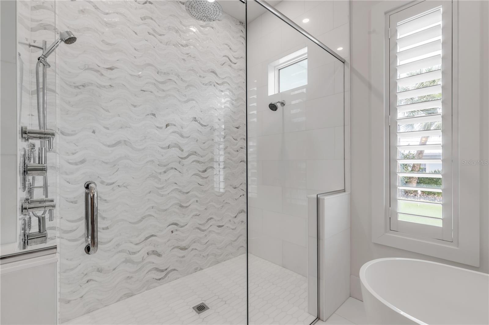 BUENA VISTA SHORES - Residential