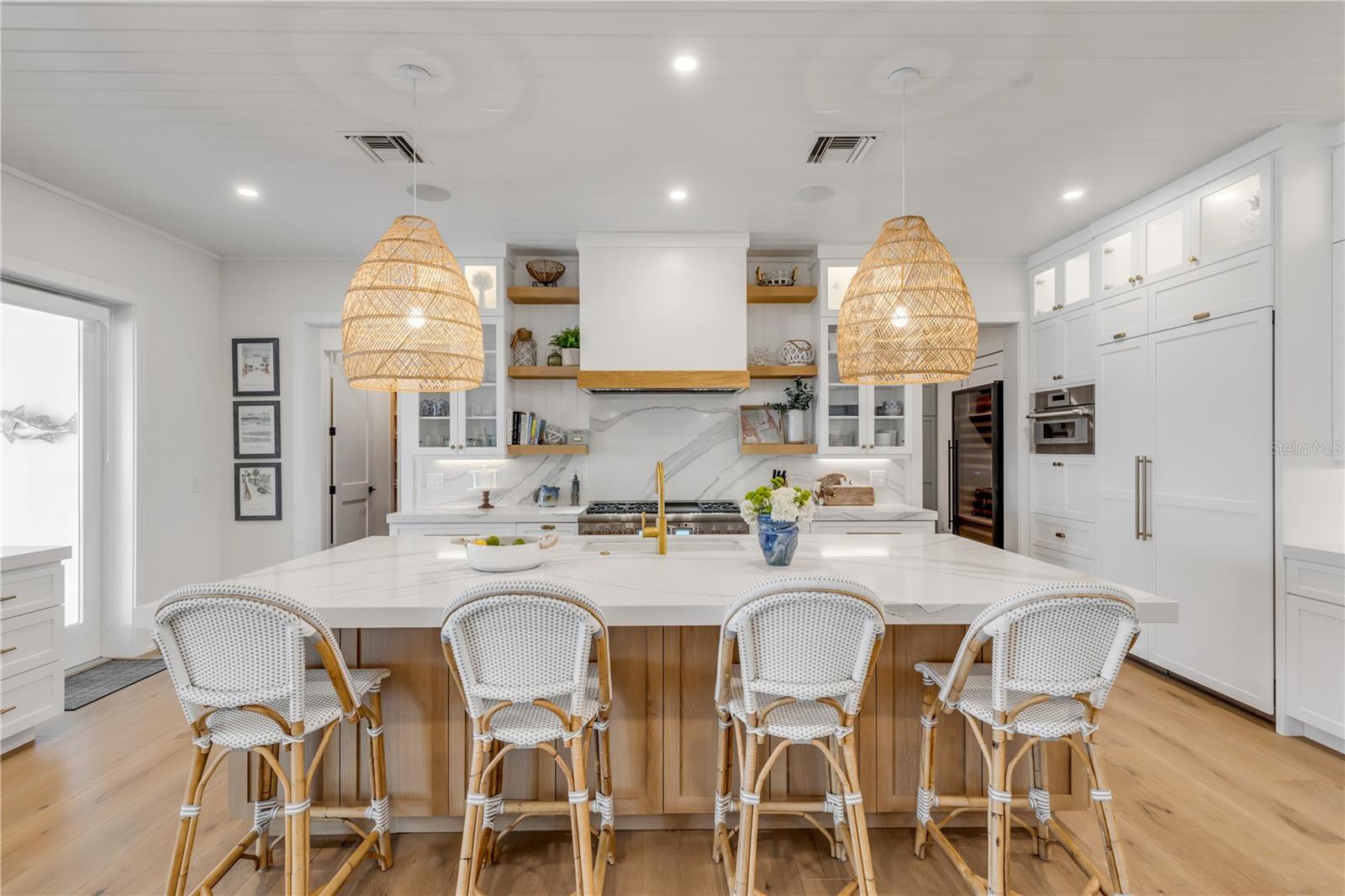 BUENA VISTA SHORES - Residential