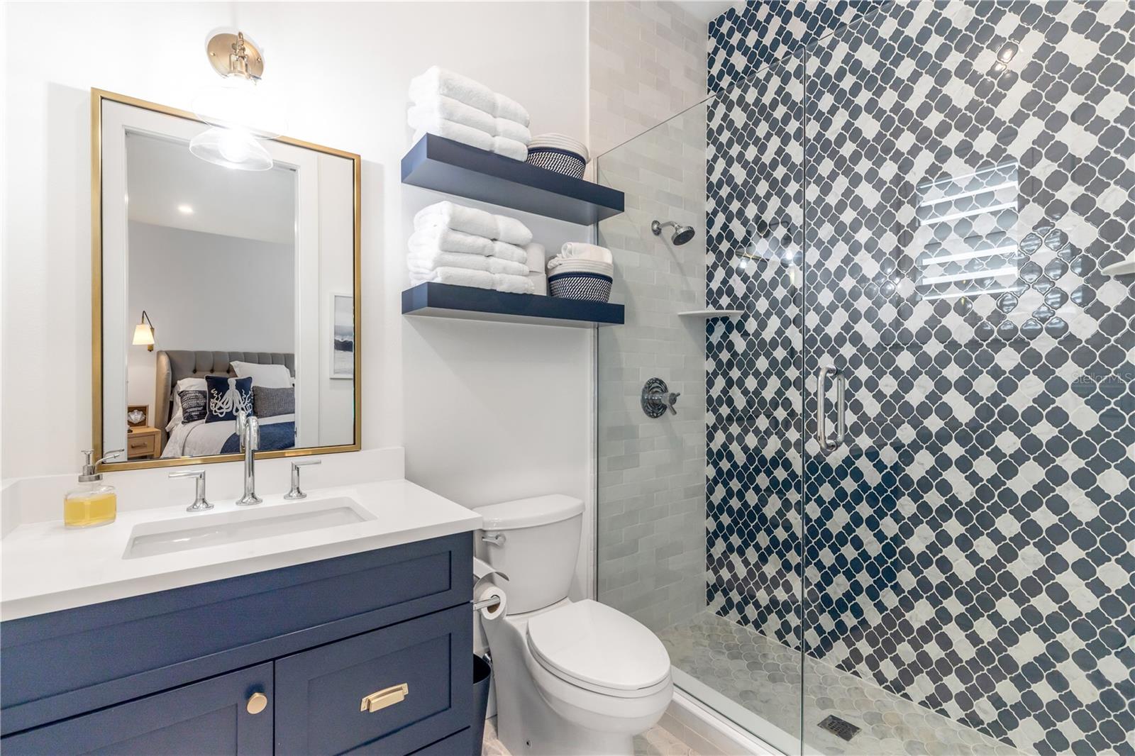 BUENA VISTA SHORES - Residential