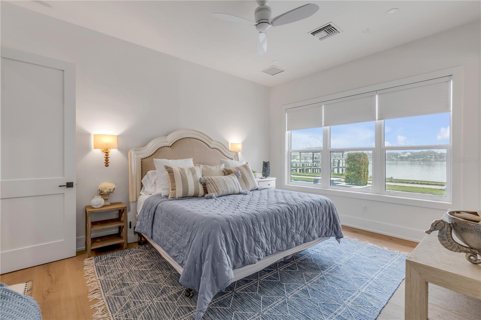 BUENA VISTA SHORES - Residential