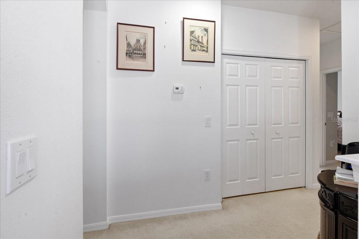 AMBERLY OAKS TWNHMS - Residential