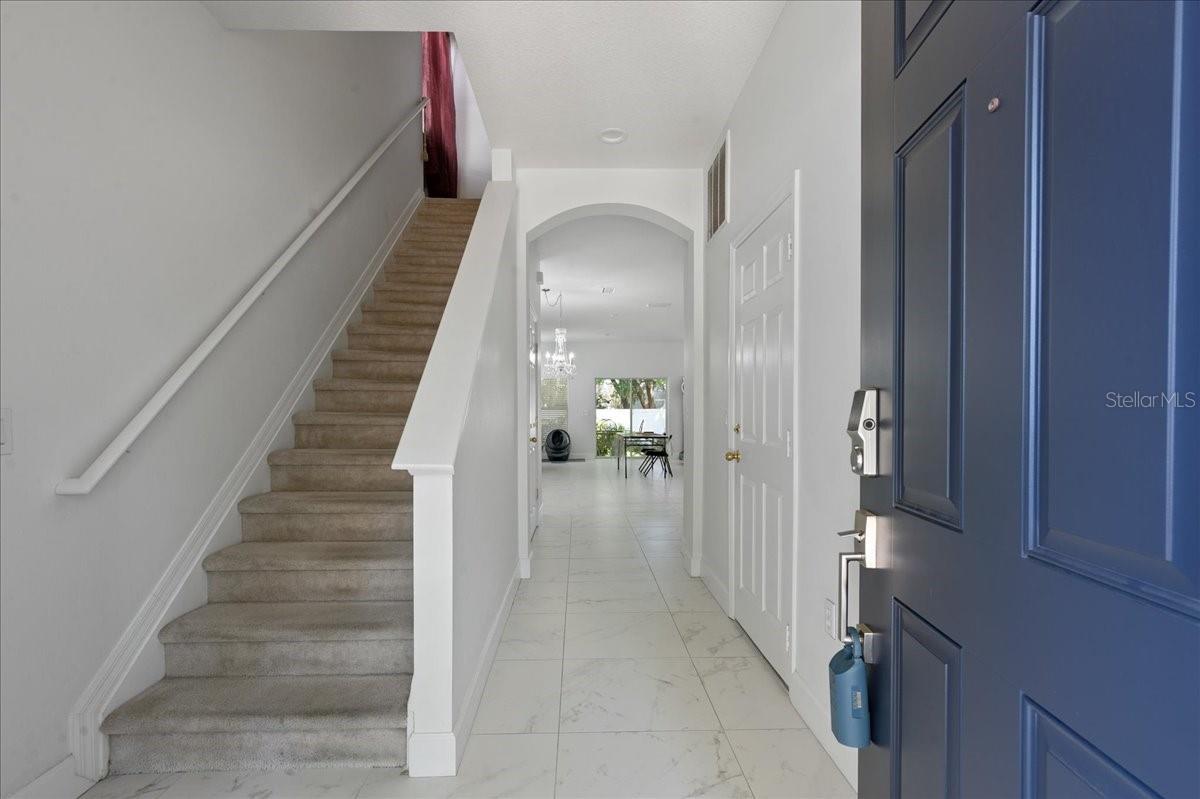 AMBERLY OAKS TWNHMS - Residential