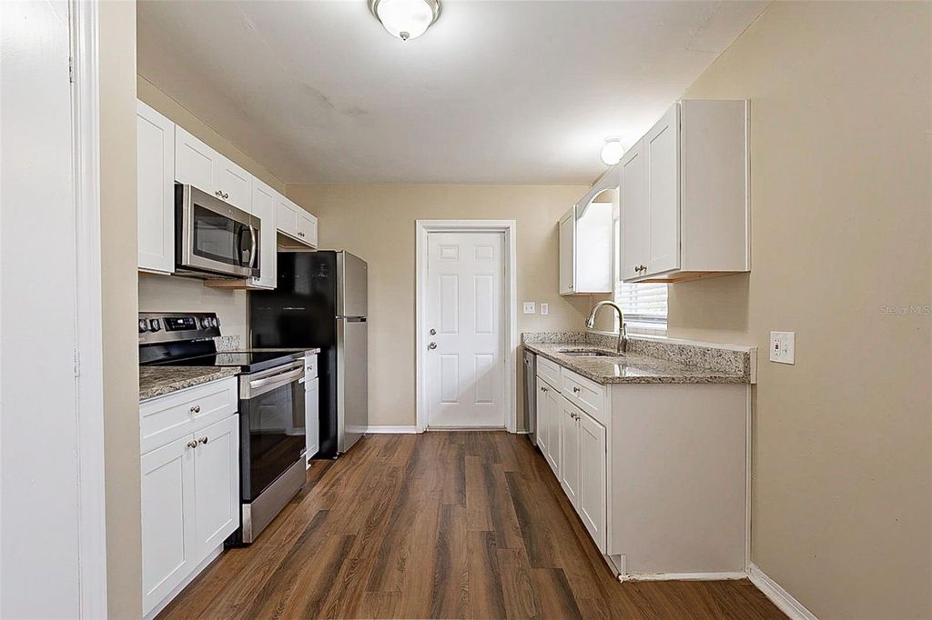 Photo of 2001 16th Street S, St Petersburg, FL 33705 (MLS # O6299278)