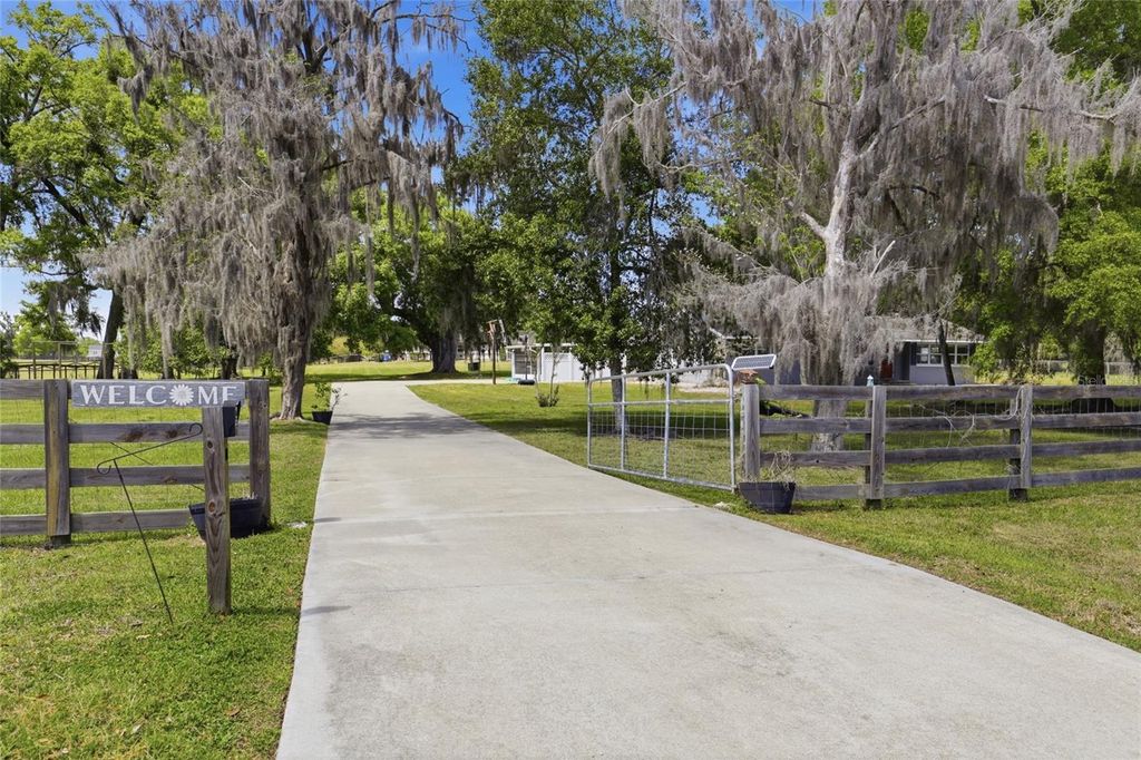 Photo of 17256 NW 250th Way, High Springs, FL 32643 (MLS # GC539070)