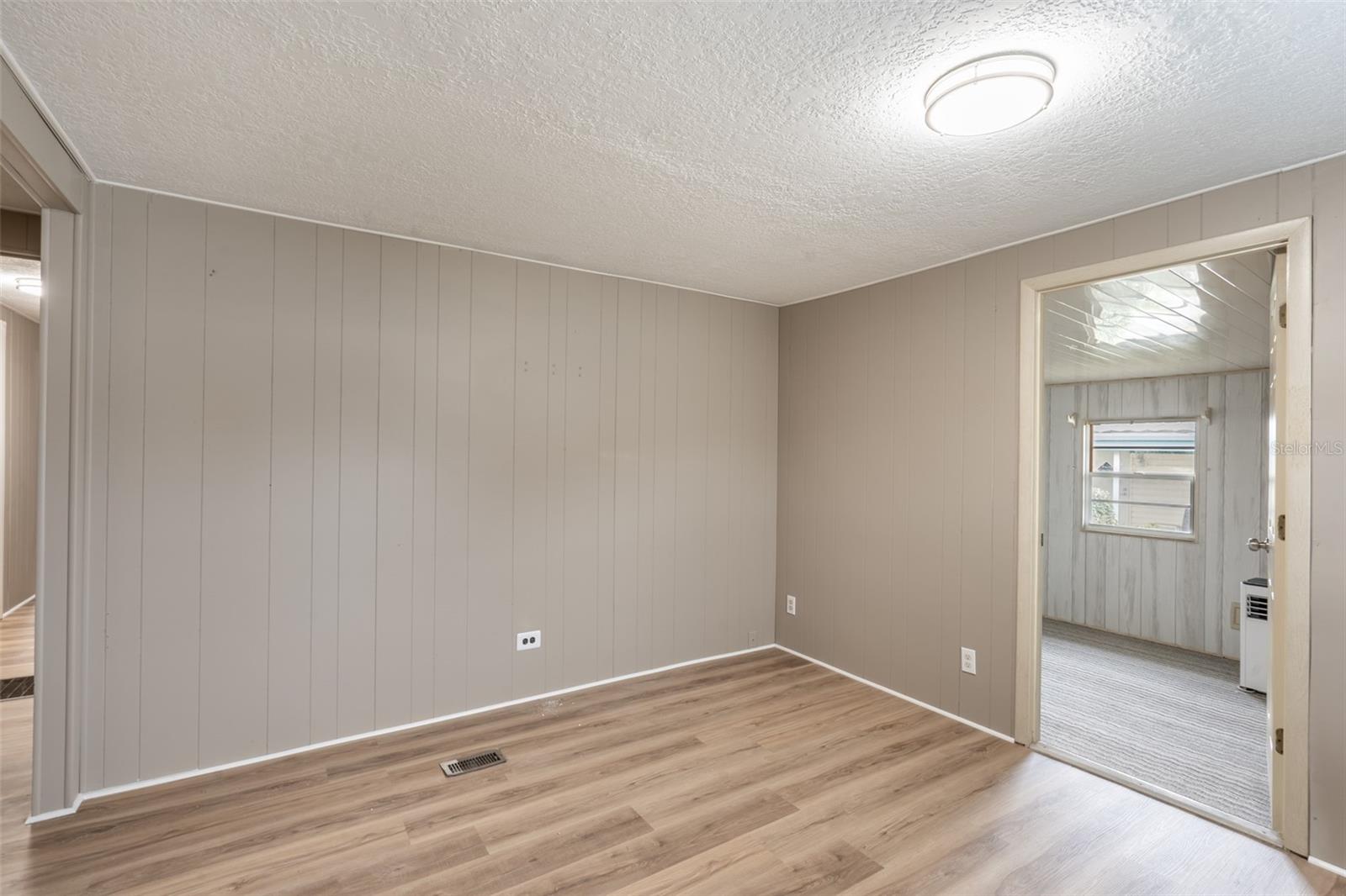 BONFIRE MOBILE HOME VILLAGE SUB - Residential