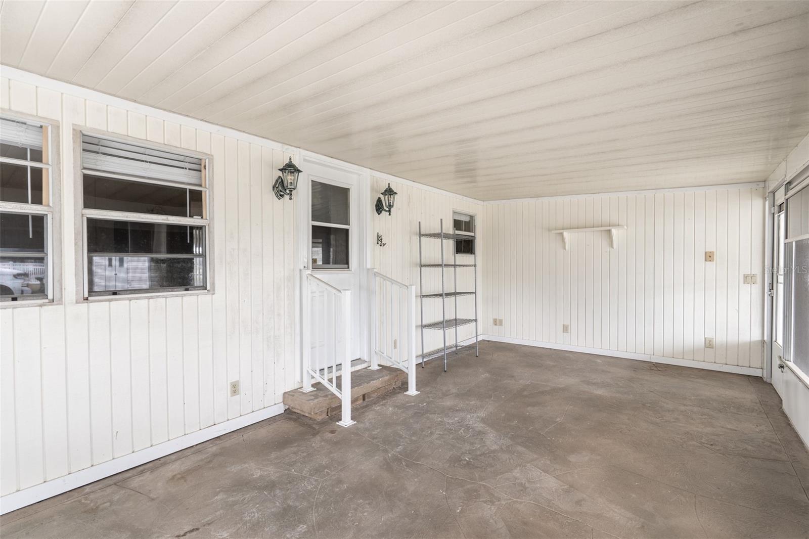 BONFIRE MOBILE HOME VILLAGE SUB - Residential