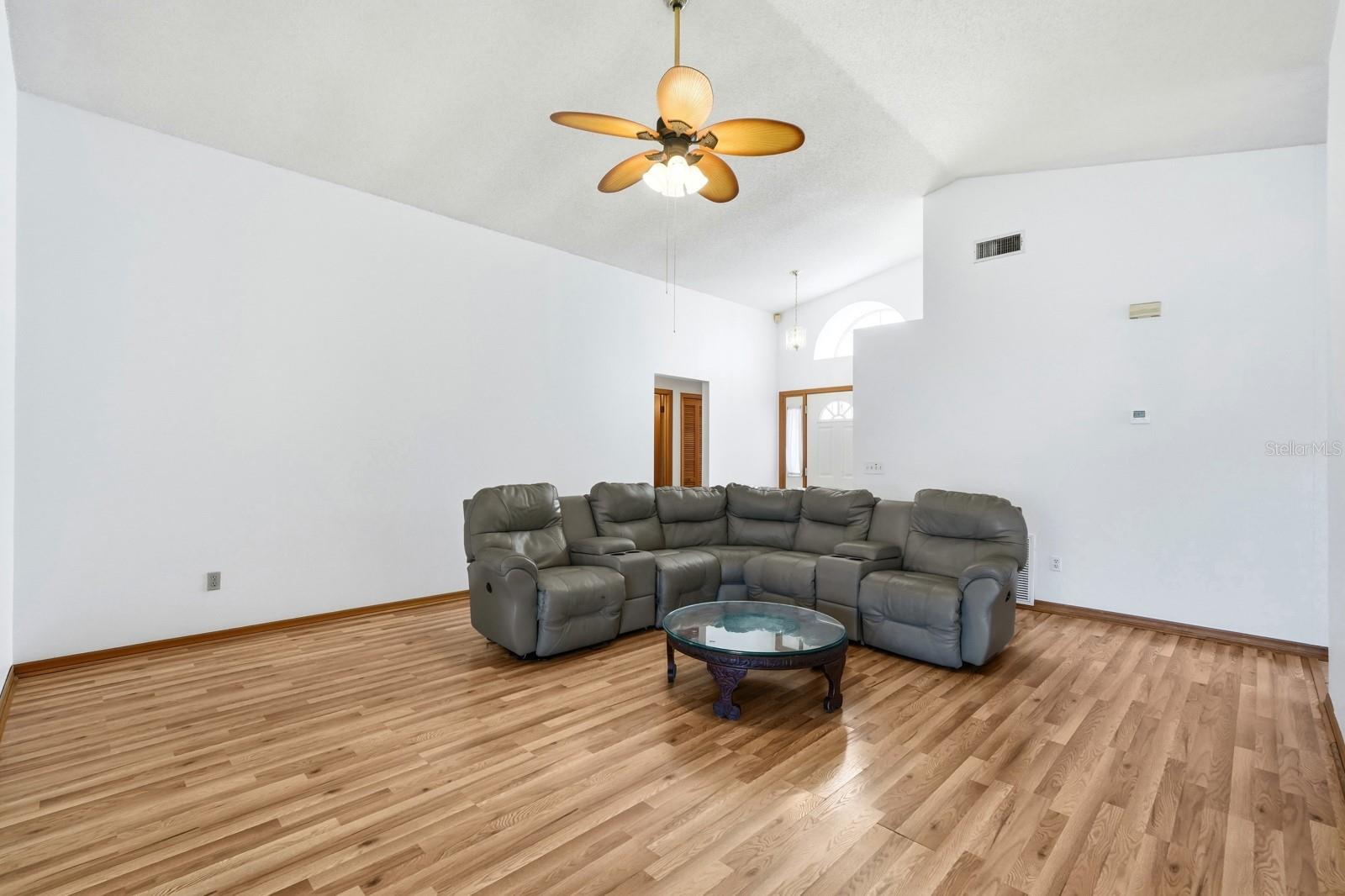 MADELINE HEIGHTS PH 02 - Residential