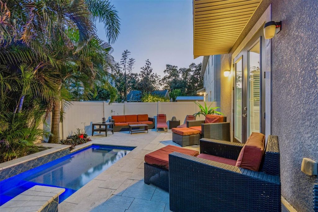 Photo of 3706 W Vasconia Street, Tampa, FL 33629 (MLS # TB8425664)