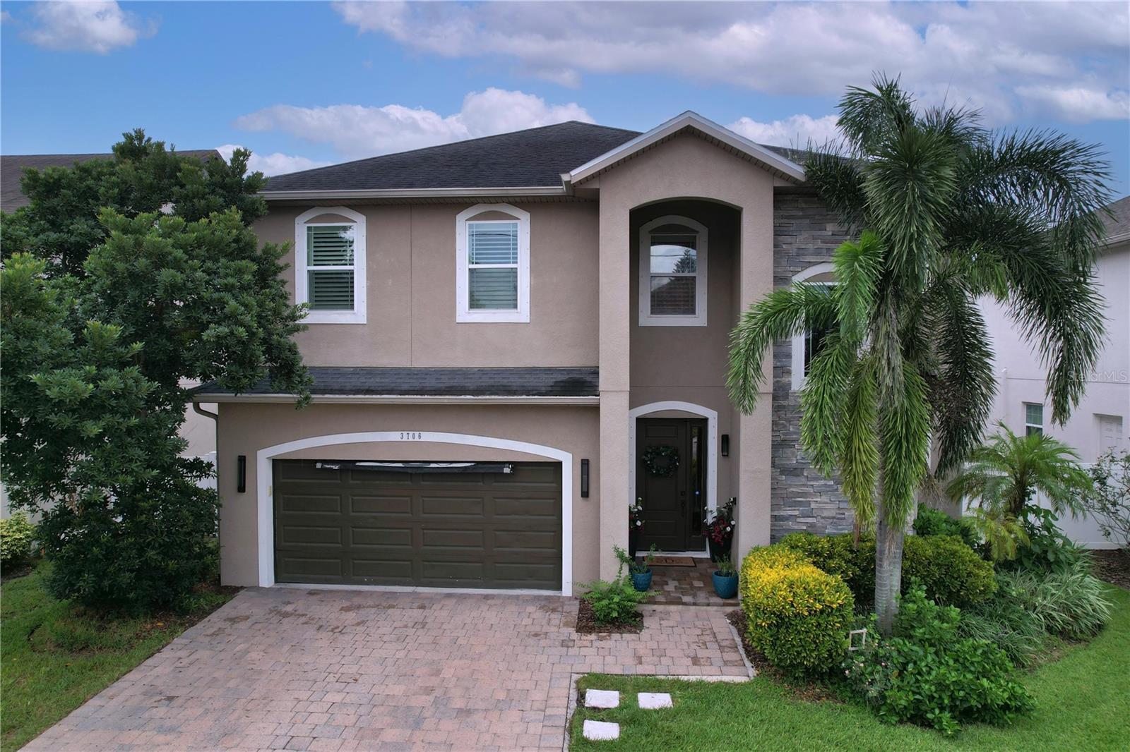 5 bedroom 3.5 bath POOL/SPA home tucked away in a quiet but close to everything South Tampa neighborhood. Sought after Roosevelt, Coleman, Plant High School districts. As you enter you will immediately notice high ceilings and open floor plan, perfect for entertaining. Kitchen features GE appliances, kitchen island, eat in area with adjacent pantry and mudroom. Living room is filled with natural light from the abundance of windows. French doors off the living room lead you to a sparking pool/spa and out door sitting area. Second floor includes 4 bedrooms, 3 bathrooms, loft, office and laundry room. Additional bedroom and half bath located on 1st floor. Bring the family, there is room for everyone!
This 2016 Home features hardwood floors, recessed lighting, plantation shutters throughout the home, extra storage under the stairs and 2 car garage with storage shelving.
Additional outdoor extras include saltwater pool with raised heated spa and sun shelf with umbrella sleeve, decorative pool lighting, turf dog run, fenced yard, mature landscaping, sprinkler system, upgraded pool equipment, newer water heater, 200 amp electrical panel and hurricane shutters.Â
This home is located high and dry in flood zone X where NO flood insurance is required and no flood damage has occured. Floor plan and 4 point available. Call today to schedule your private showing. Copy and paste for 3D Matter port walk thru https://my.matterport.com/show/?m=Q4CRfeK4VxK&mls=1