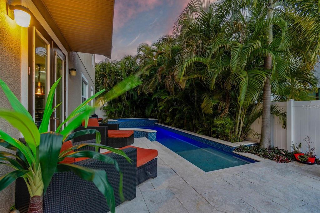 Photo of 3706 W Vasconia Street, Tampa, FL 33629 (MLS # TB8425664)