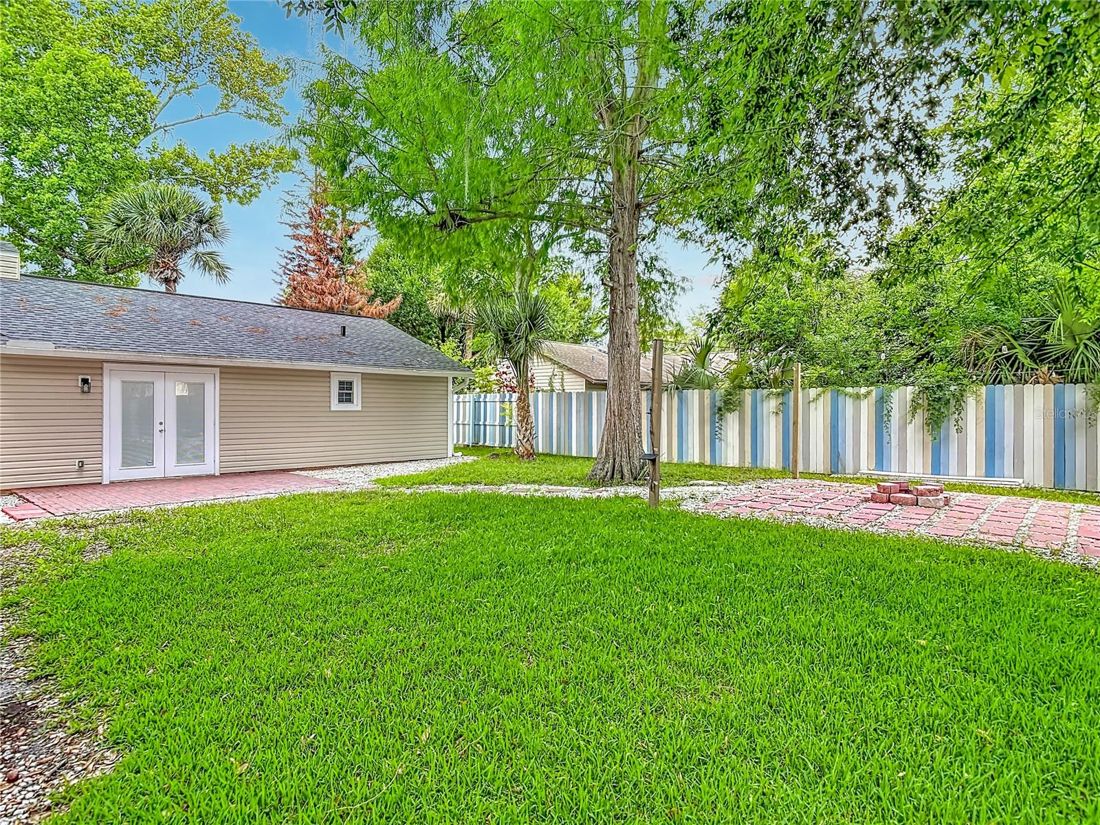 FLORIDA SHORES 01 - Residential