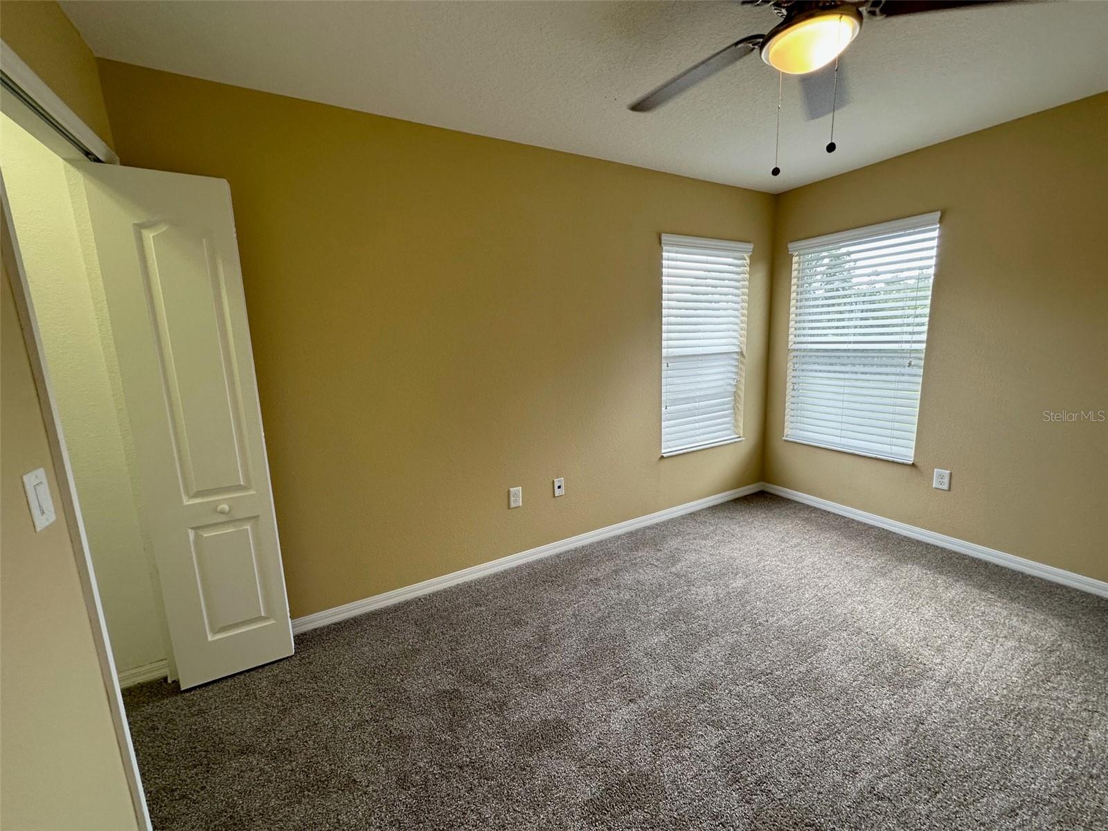 VENTANA TWNHMS AT WATERS EDGE - Residential Lease