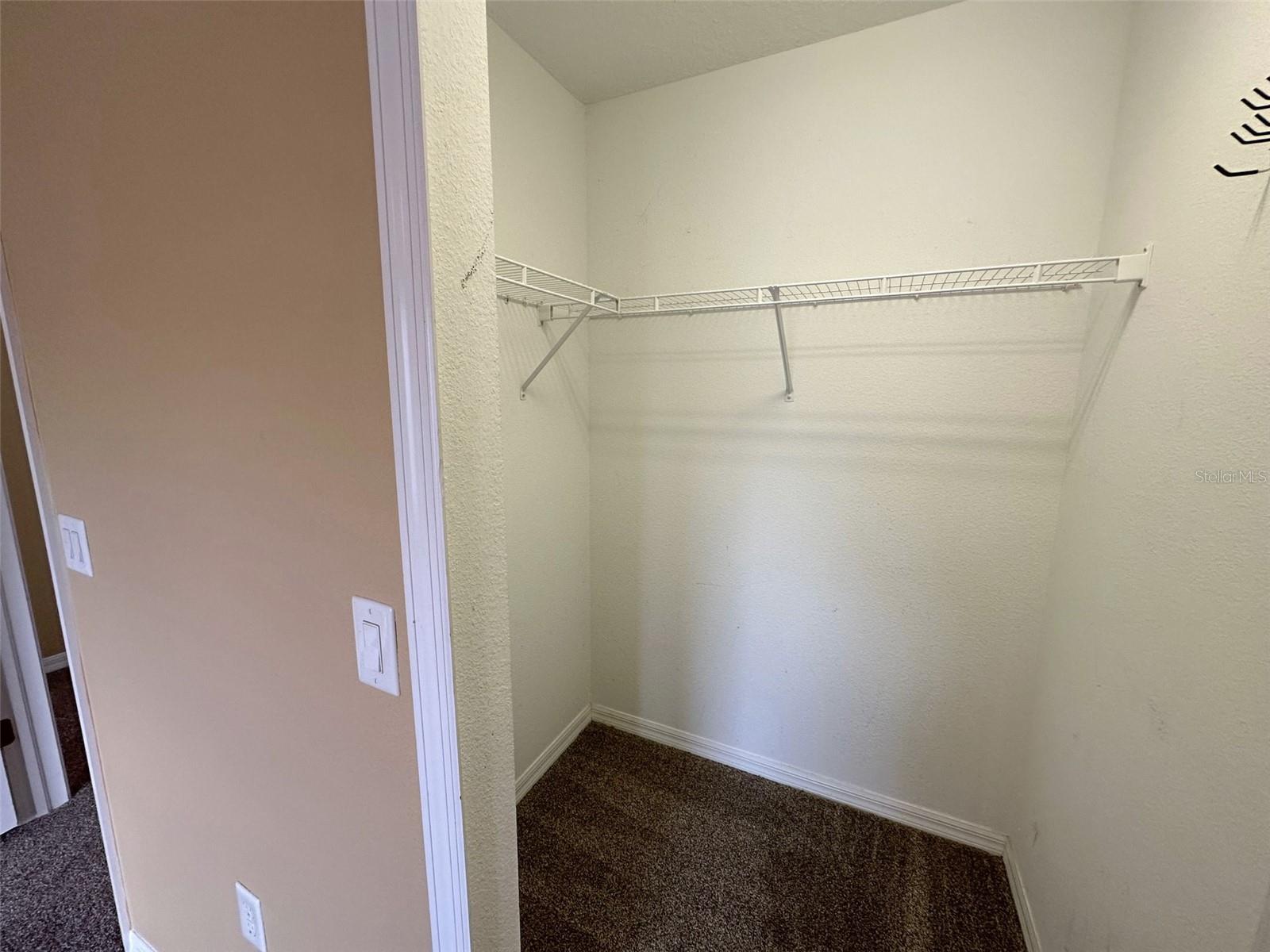 VENTANA TWNHMS AT WATERS EDGE - Residential Lease