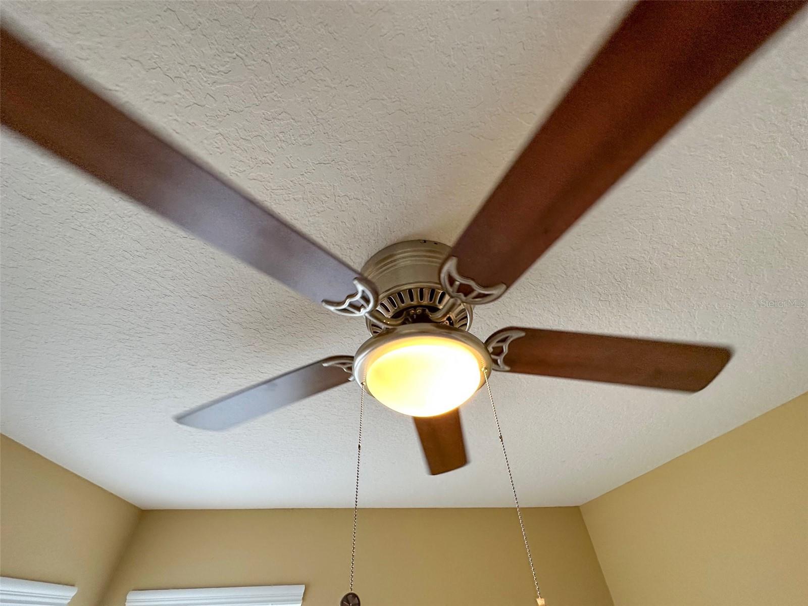 VENTANA TWNHMS AT WATERS EDGE - Residential Lease