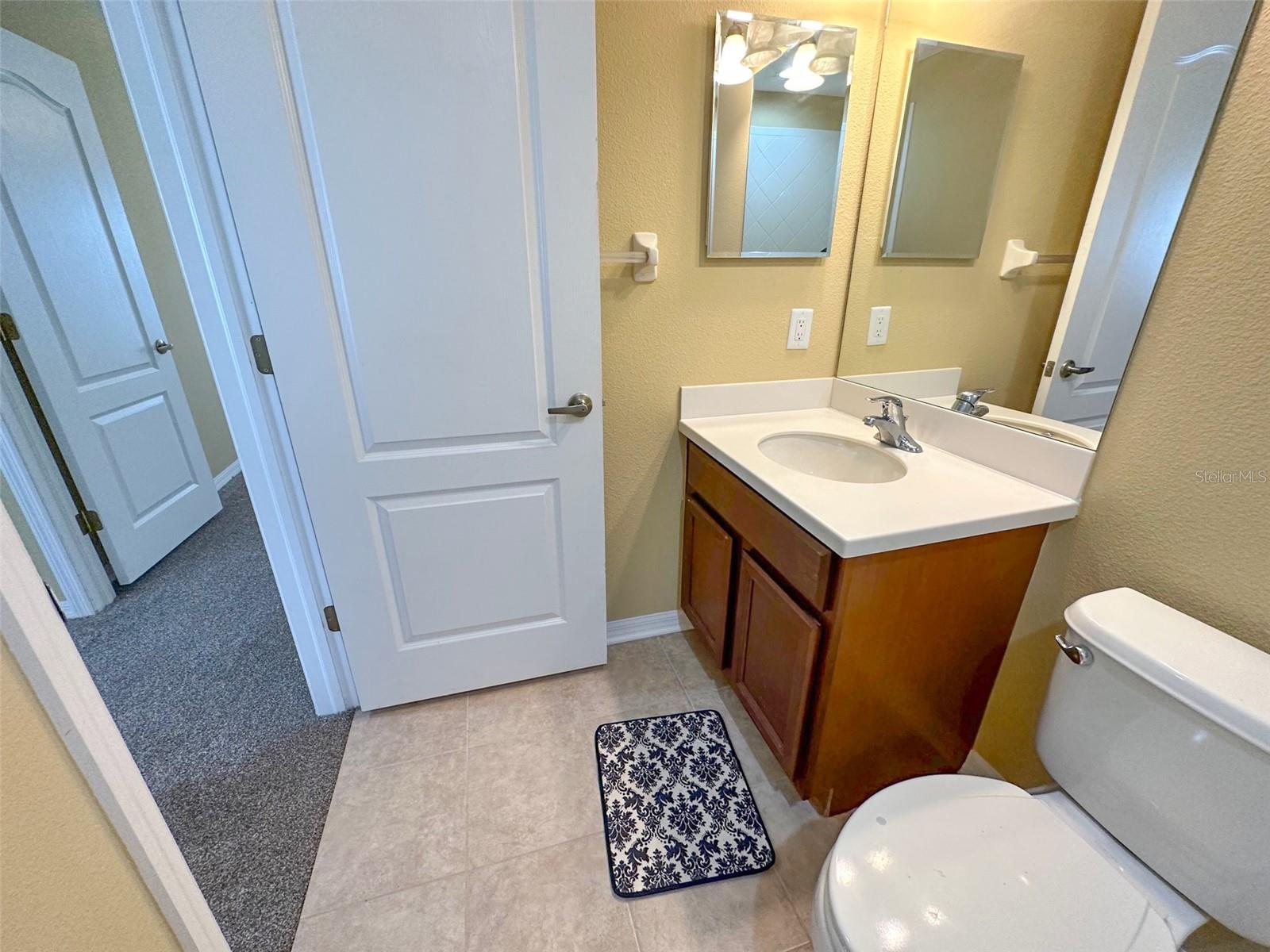 VENTANA TWNHMS AT WATERS EDGE - Residential Lease