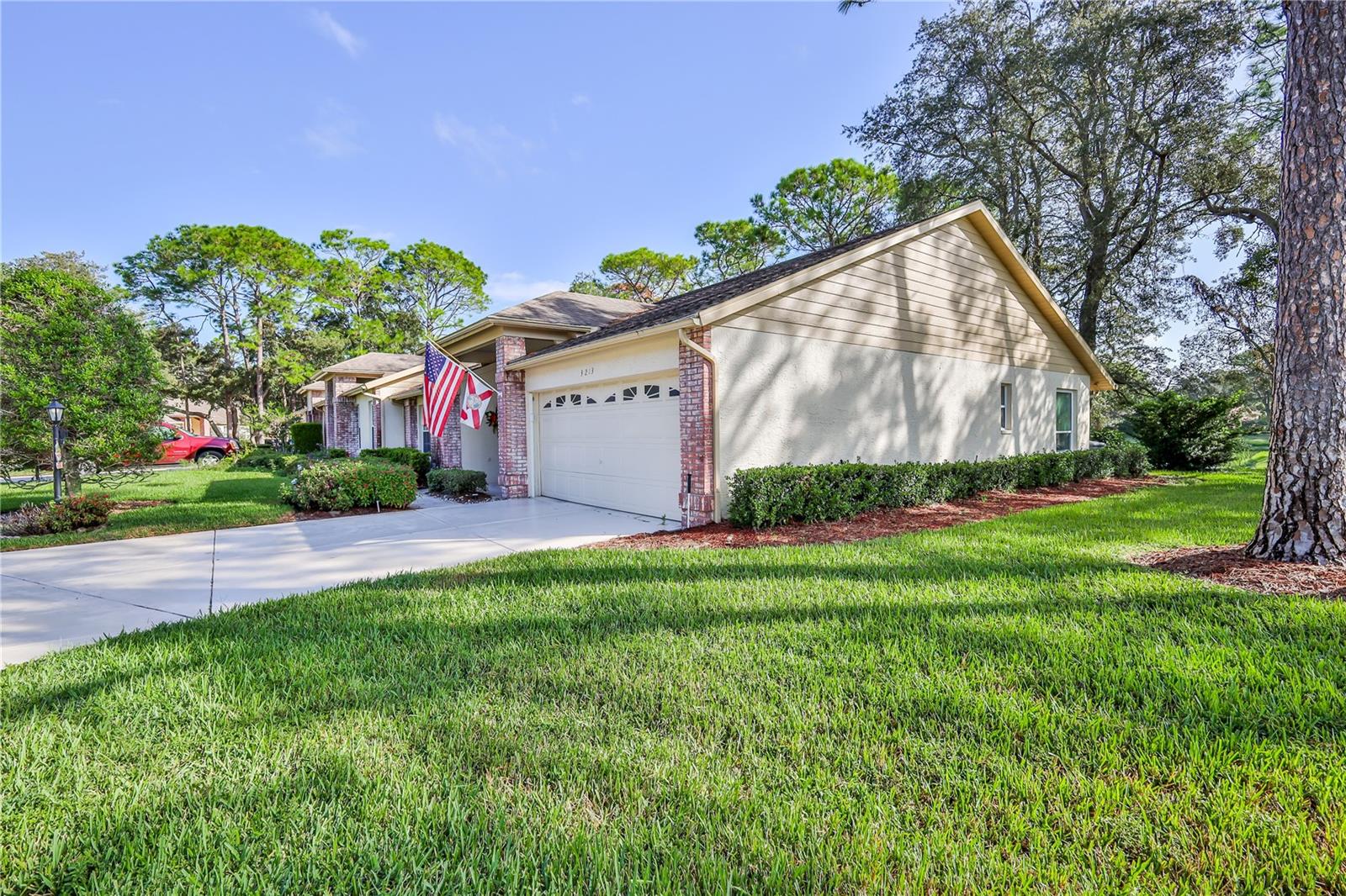 3213 APPLEBLOSSOM TRAIL