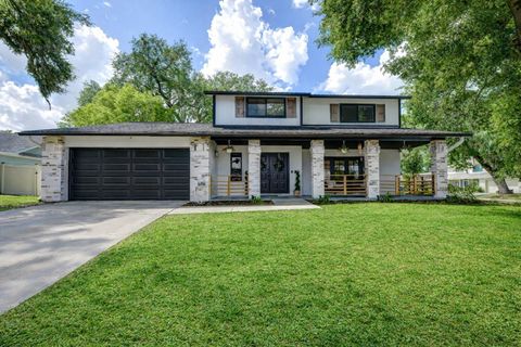 819 BLUEGRASS LANE BRANDON FL 33510