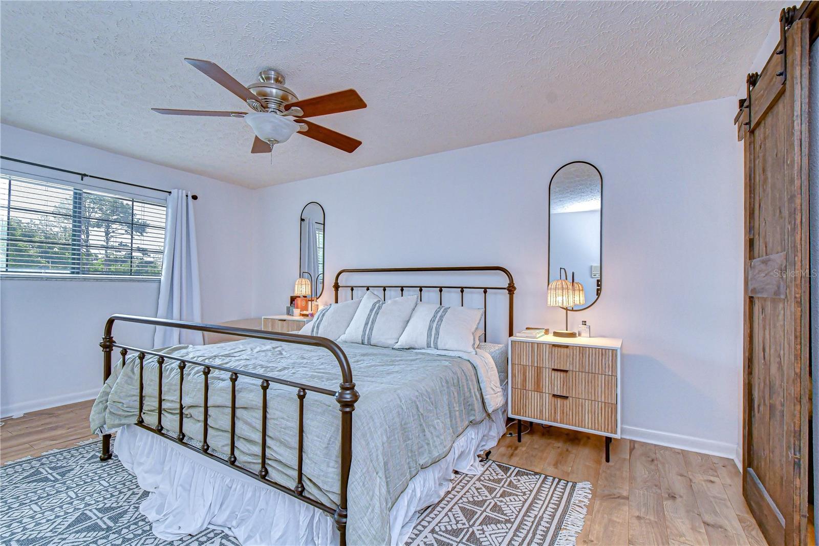 LAKEVIEW VILLAGE SEC B UNI - Residential