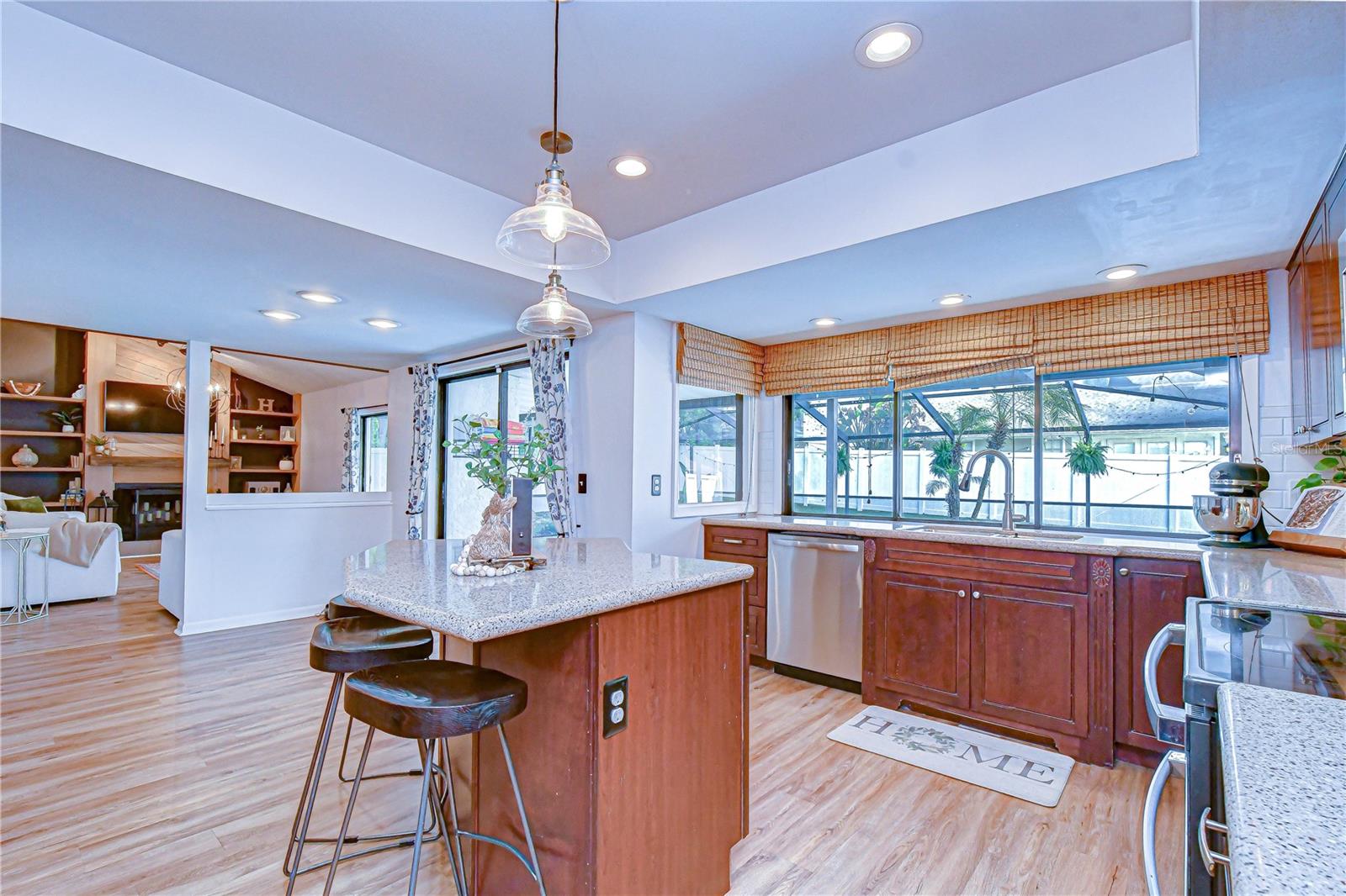 LAKEVIEW VILLAGE SEC B UNI - Residential