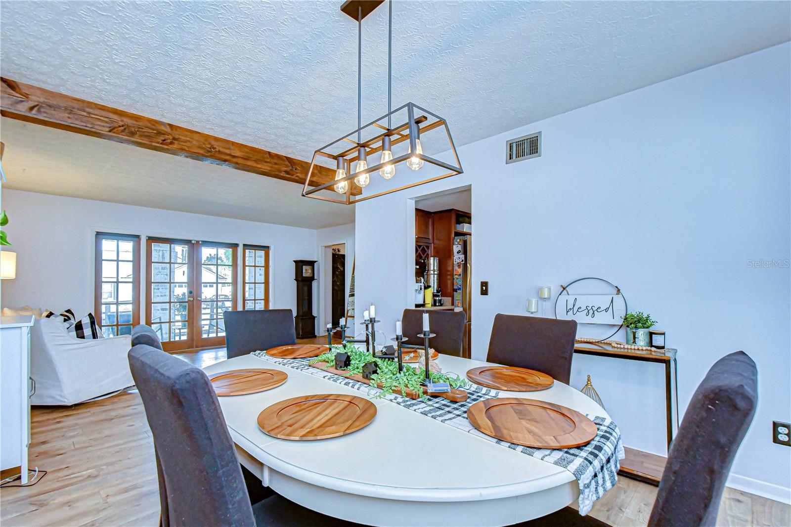 LAKEVIEW VILLAGE SEC B UNI - Residential