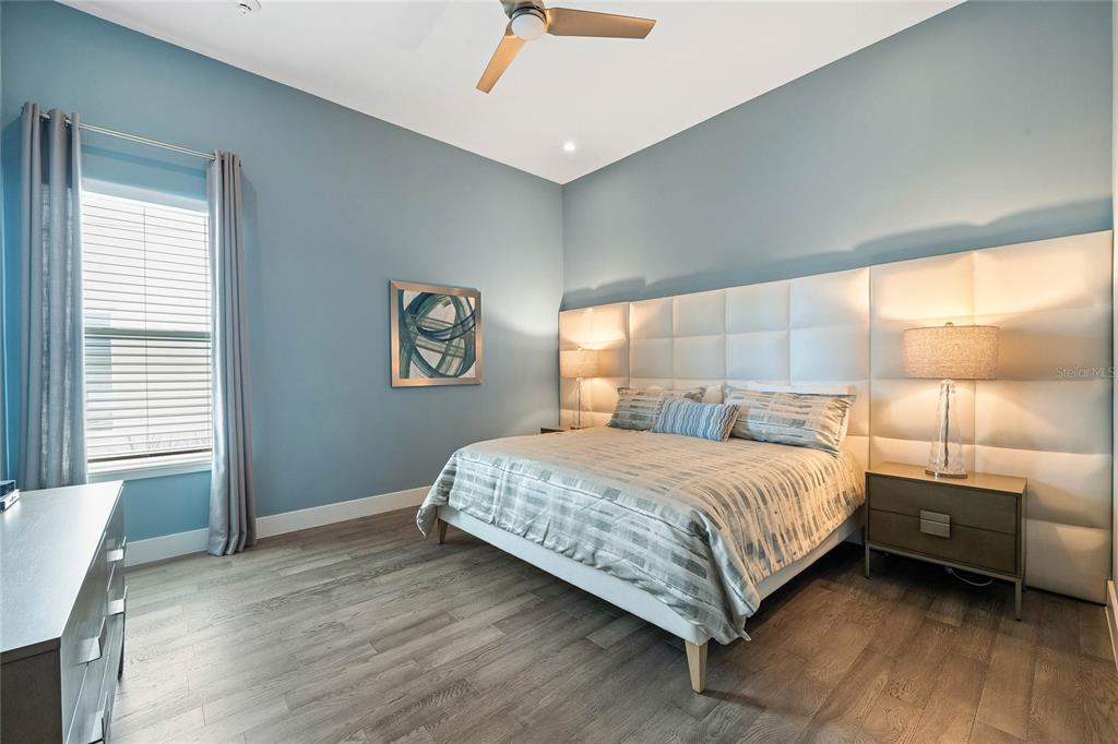 REUNION WEST FAIRWAYS 17 & 18 R - Residential