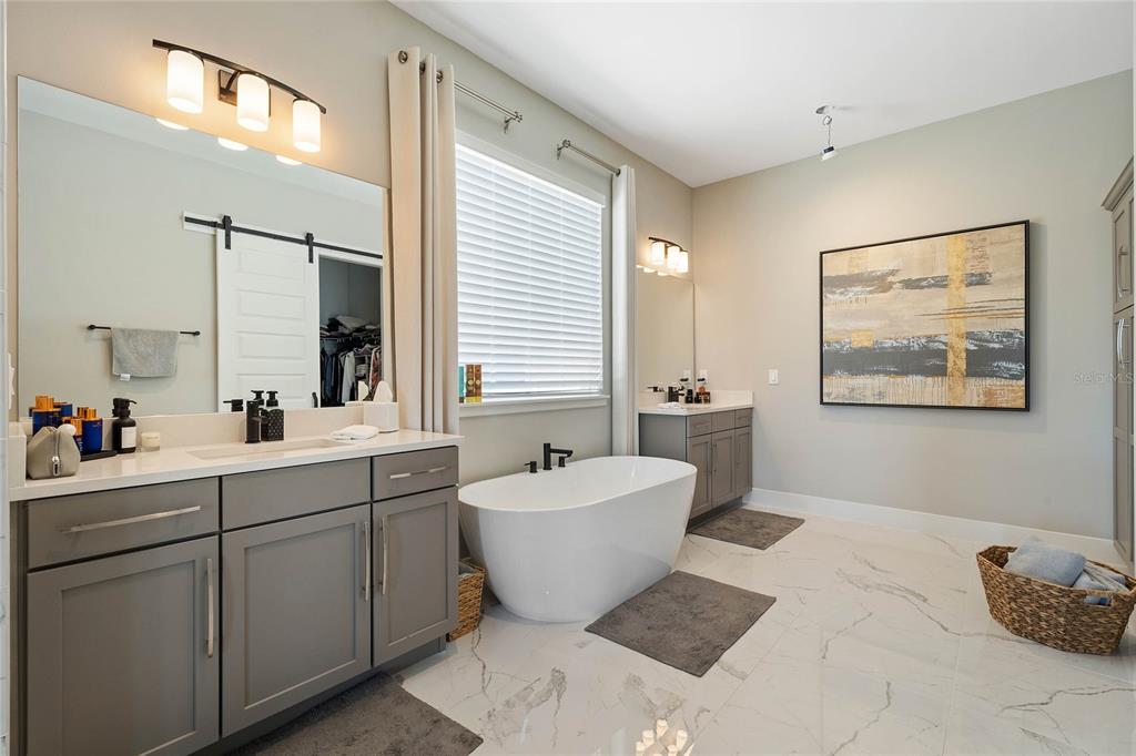 REUNION WEST FAIRWAYS 17 & 18 R - Residential