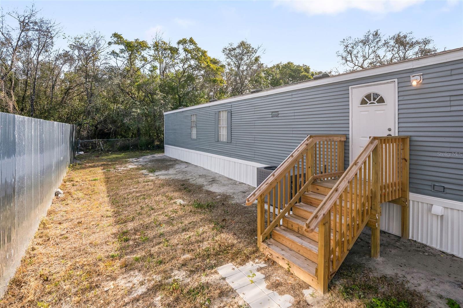 MOON LAKE ESTATES - Residential