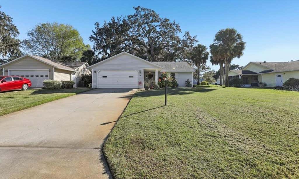 Photo of 304 Brigadoon Circle, Leesburg, FL 34788 (MLS # O6426786)