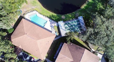 Tiny photo for 304 Brigadoon Circle, Leesburg, FL 34788 (MLS # O6426786)