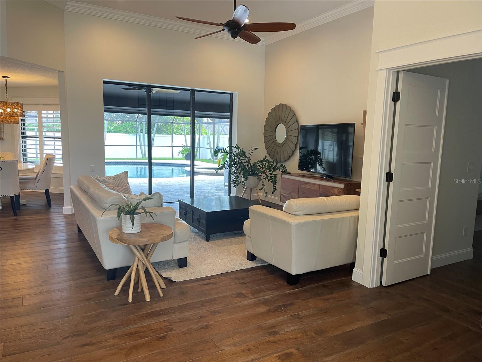 COUNTRYPARK - Residential