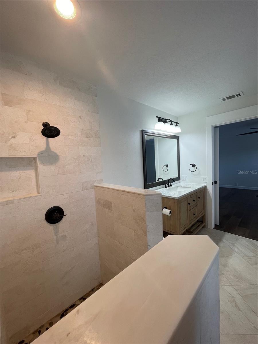 COUNTRYPARK - Residential