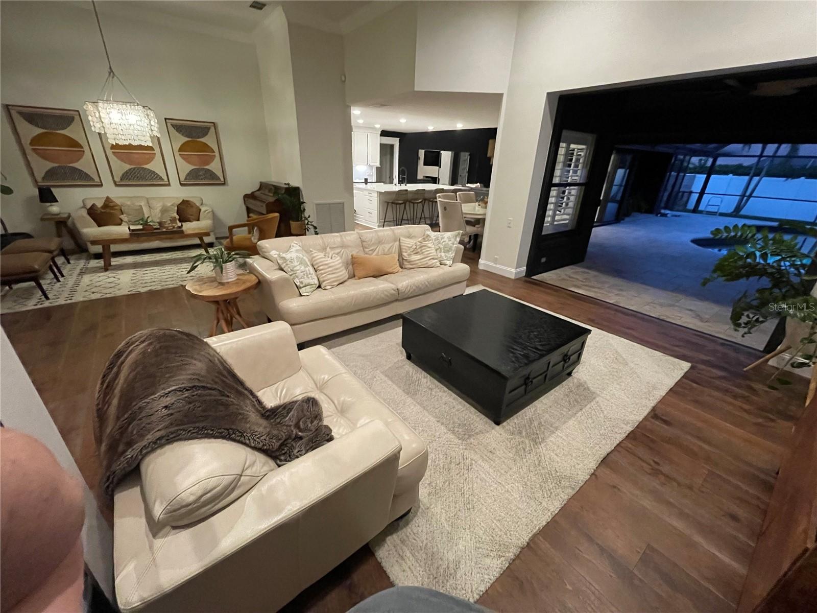 COUNTRYPARK - Residential