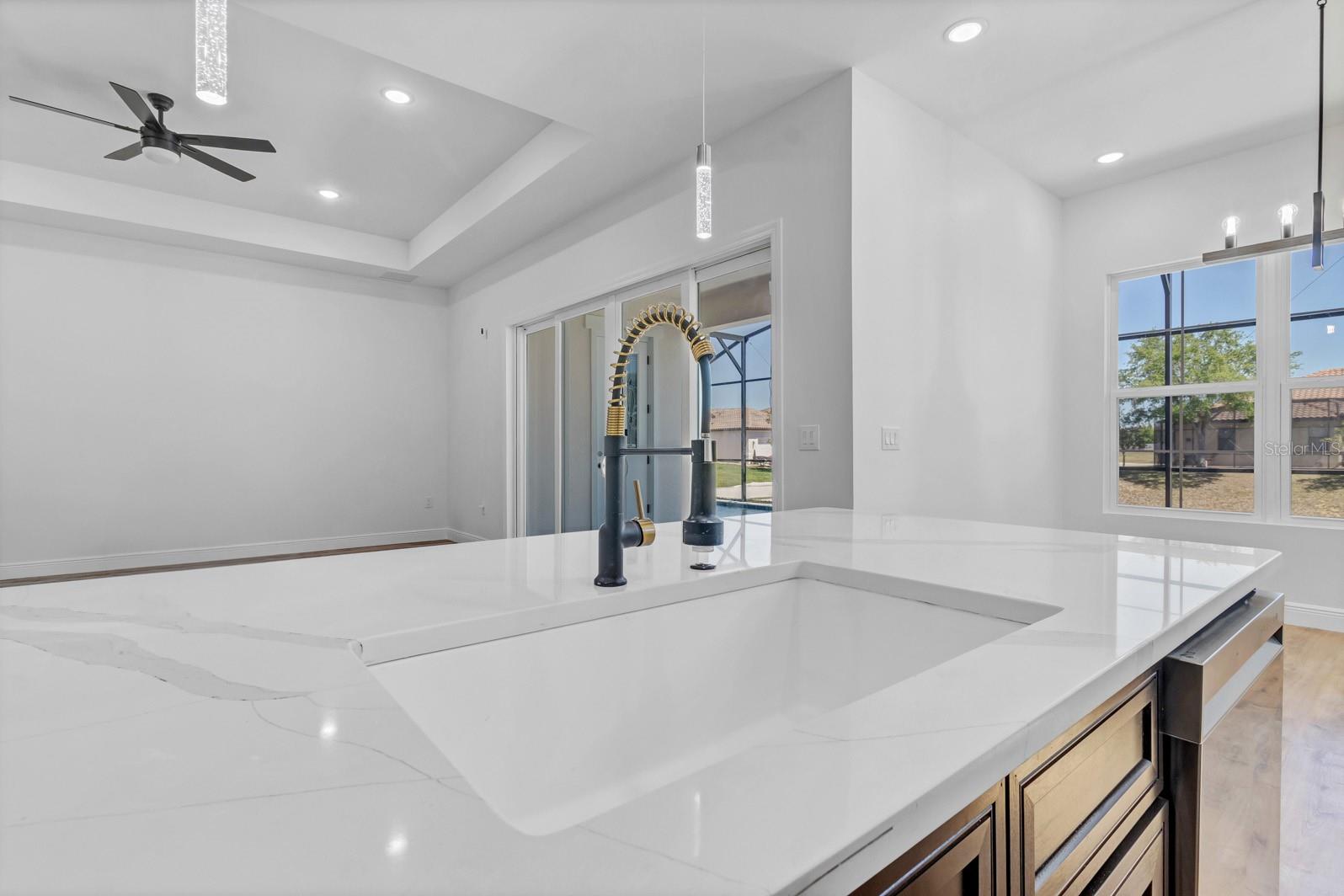 362 VILLA SORRENTO CIRCLE