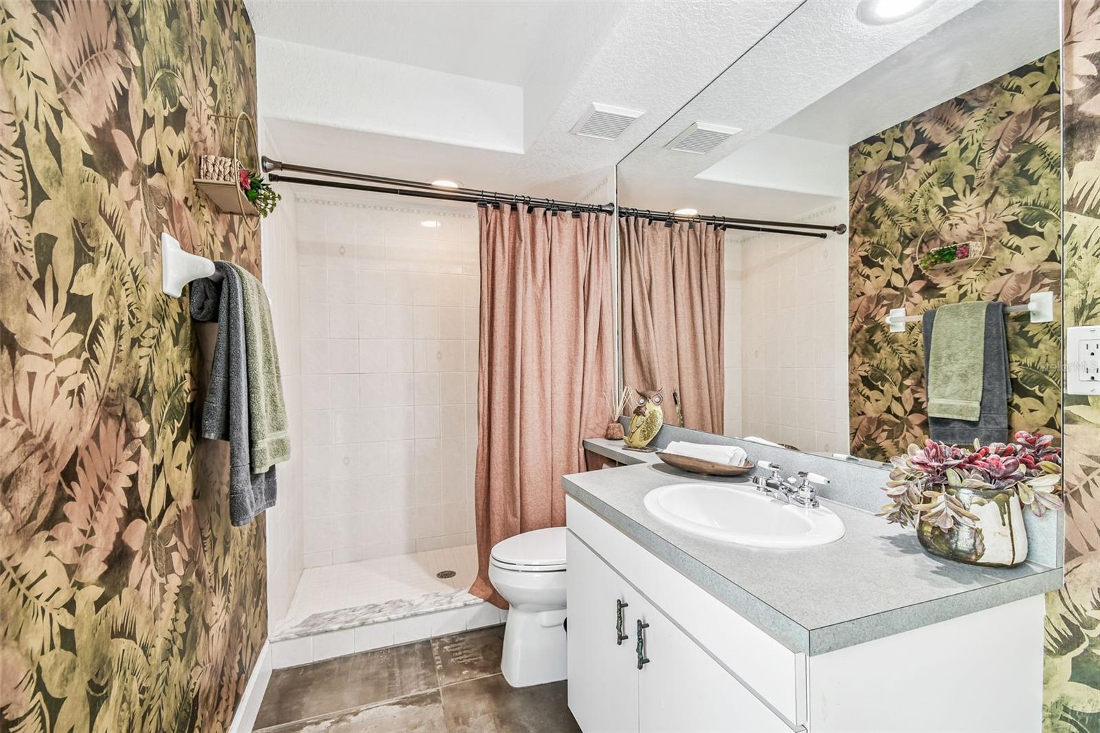 EAST LAKE ADD - Residential