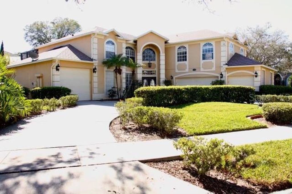 Photo of 7740 Belvoir Drive, Orlando, FL 32835 (MLS # O6375173)