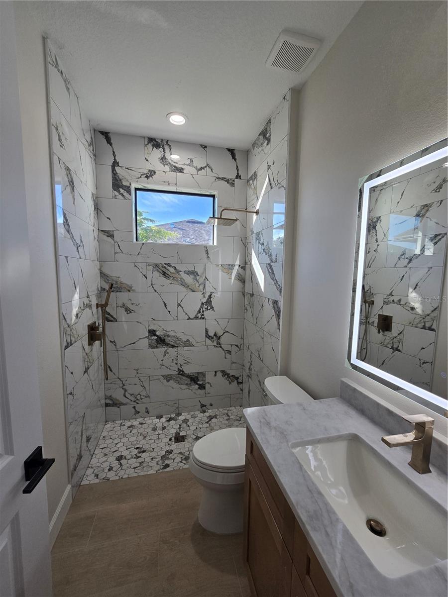 ROTONDA WEST BROADMOOR - Residential