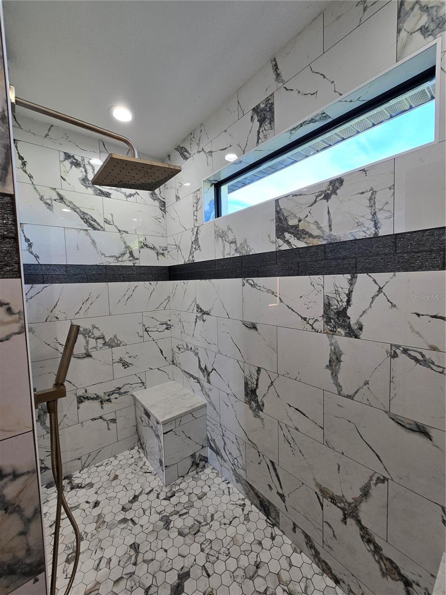 ROTONDA WEST BROADMOOR - Residential