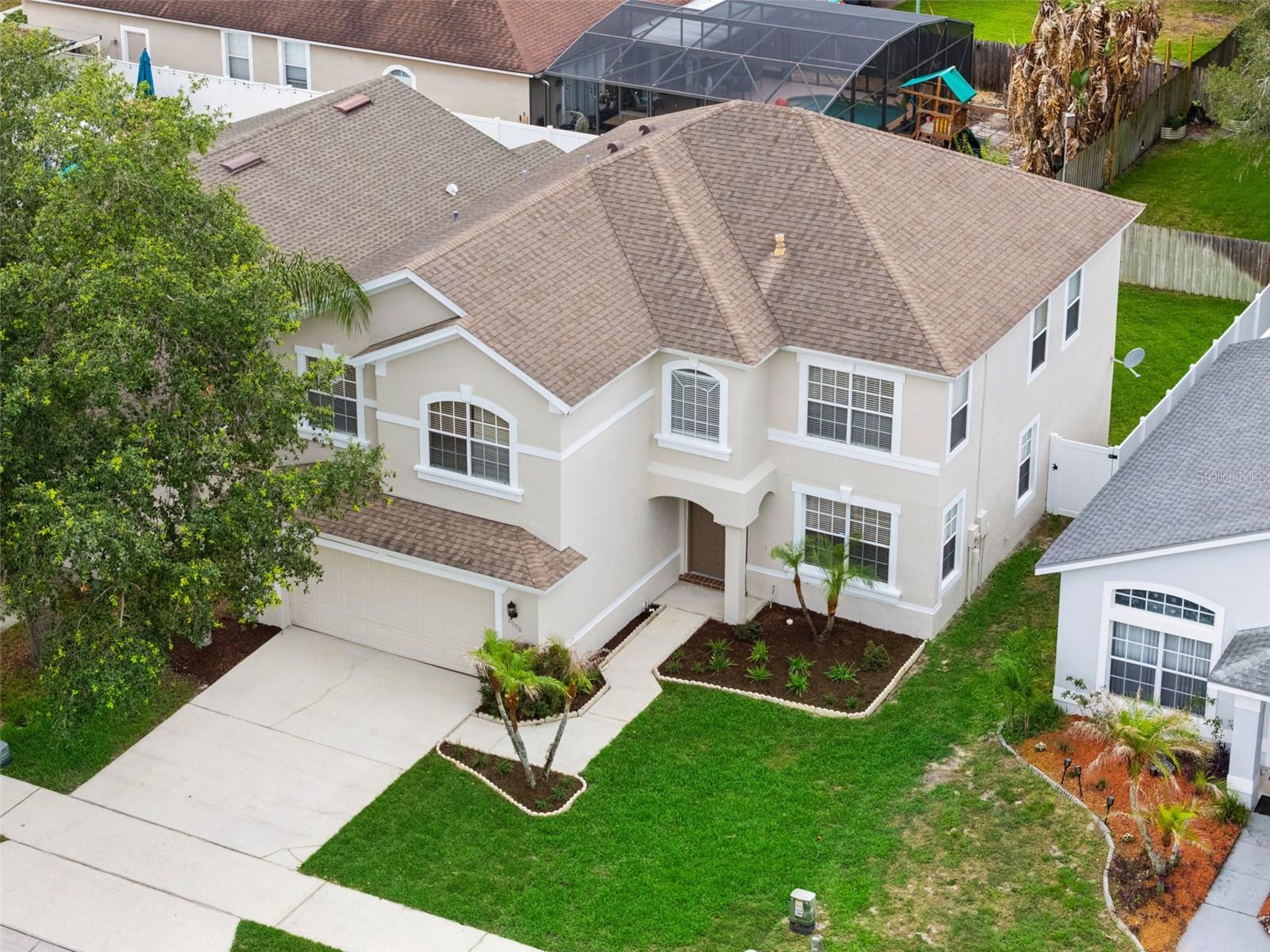 CHAPMAN OAKS - Residential