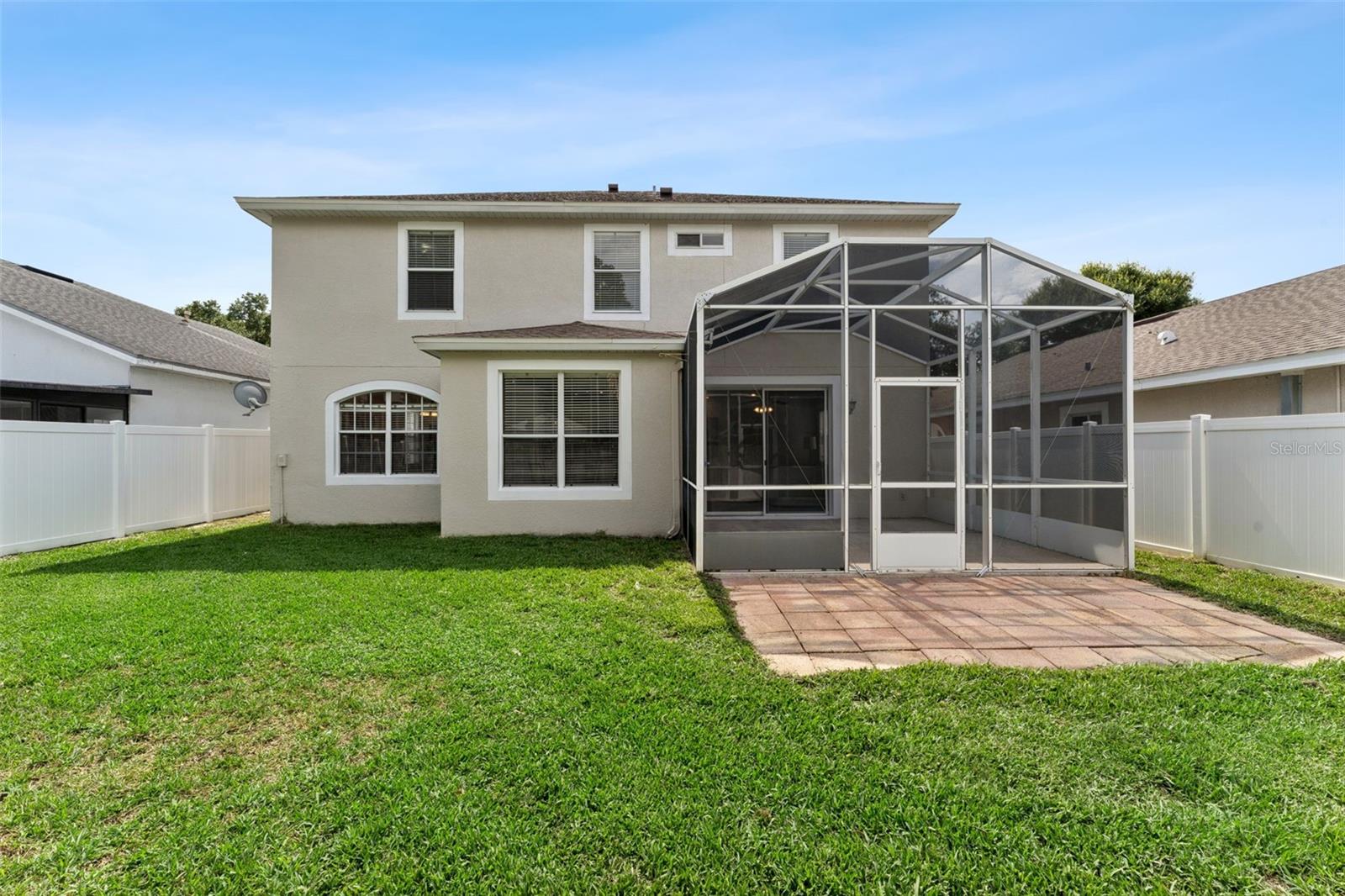 CHAPMAN OAKS - Residential