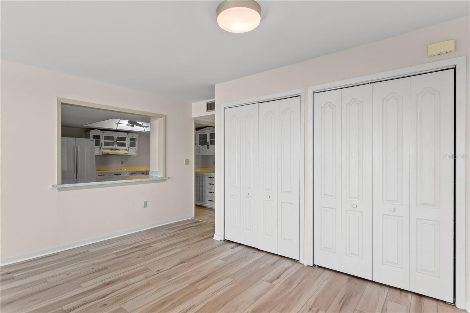 BAYWAY ISLES POINT BRITTANY FOUR - Residential