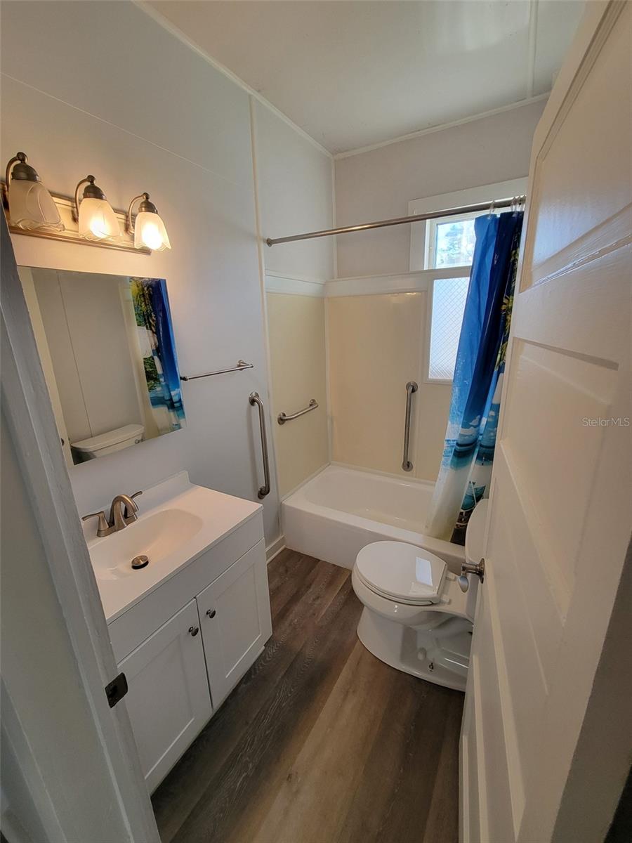 MOUNT PLEASANT - Residential