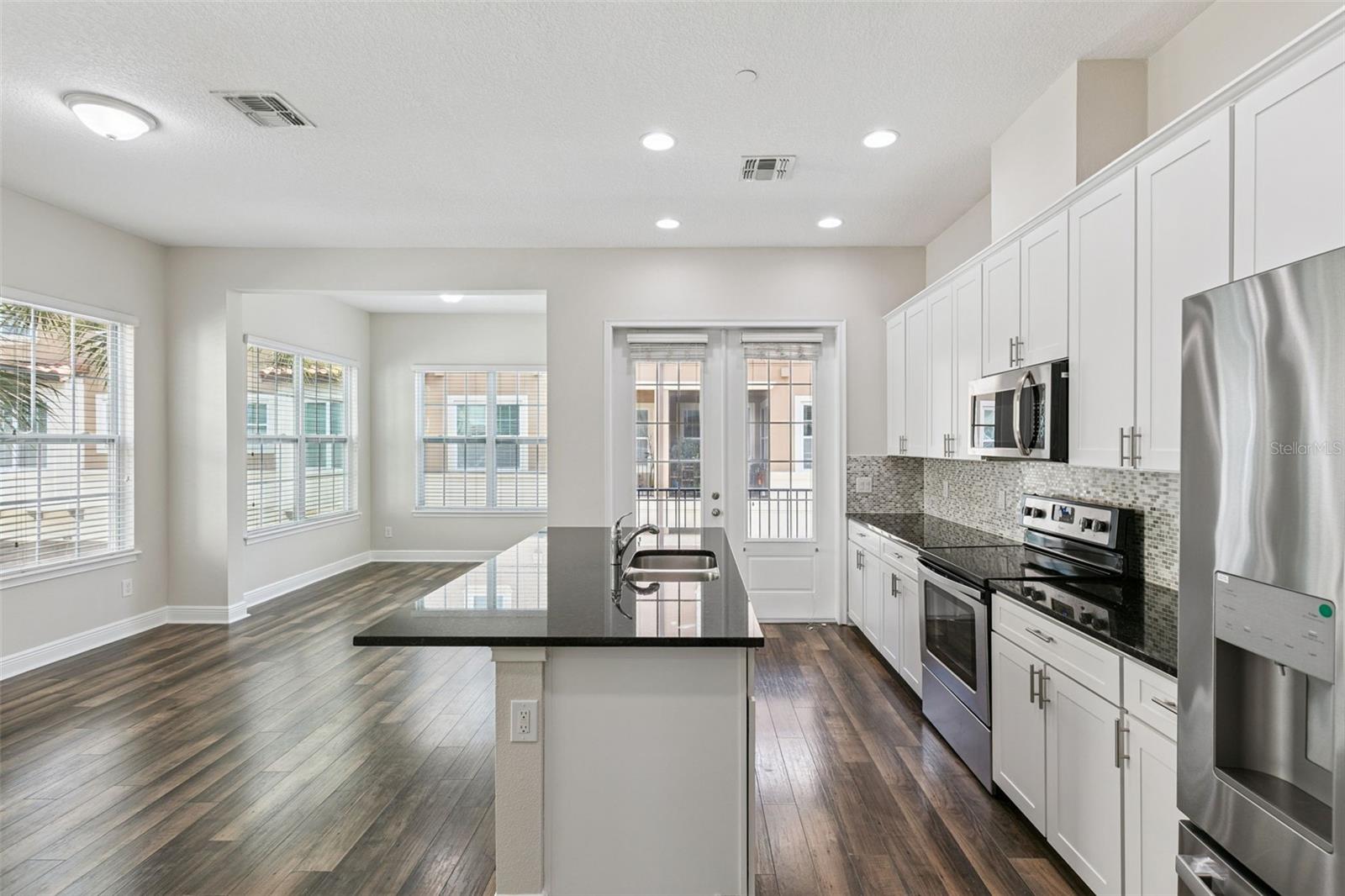 1016 PARMA CIRCLE