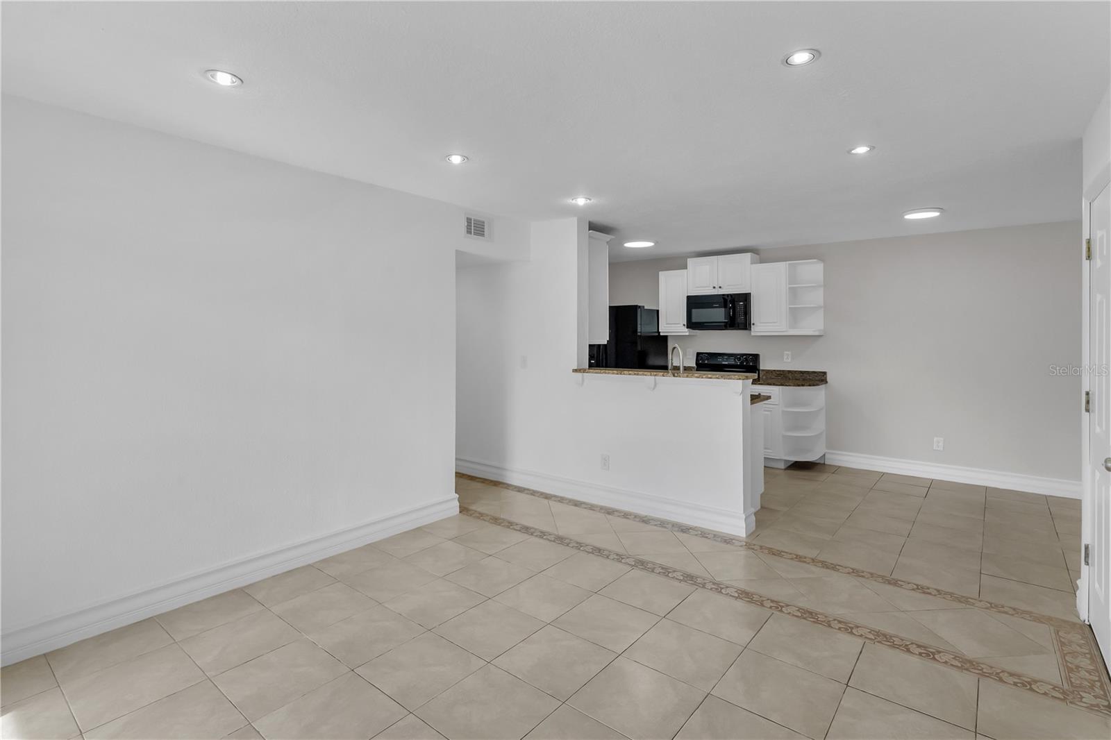 CASCADE AT KISSIMMEE CONDO - Residential