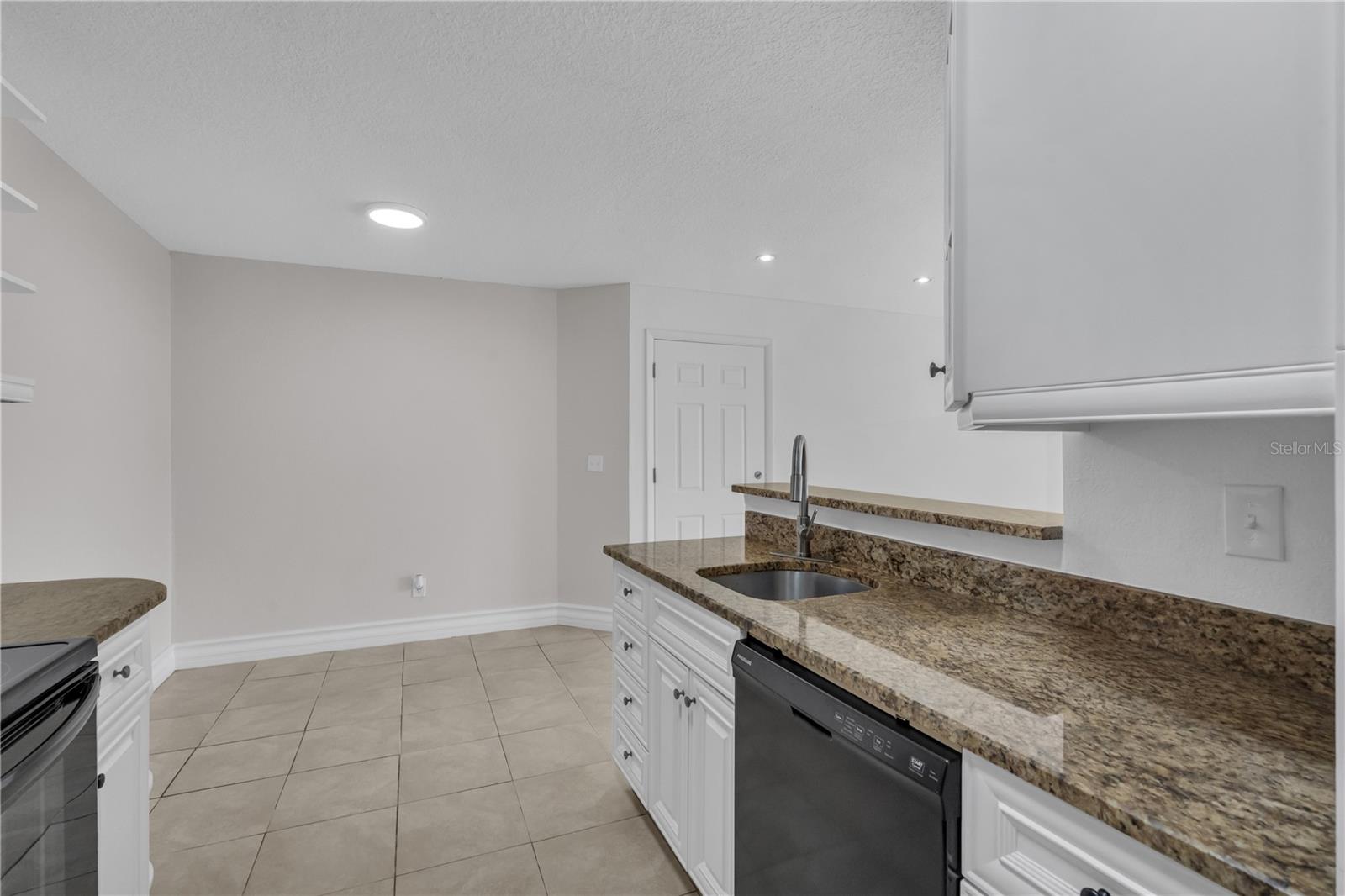 CASCADE AT KISSIMMEE CONDO - Residential